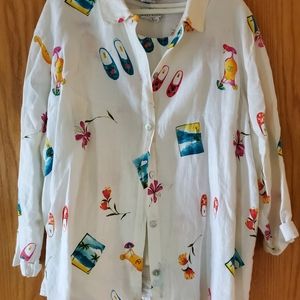 Fun and colorful white top and matching tank.